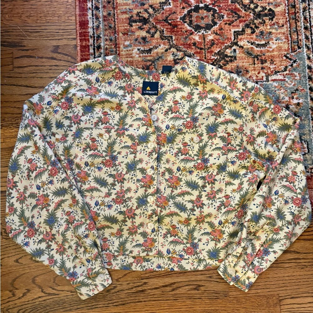 Vintage 1990s Lizsport crop Floral Long Sleeve Blouse size medium